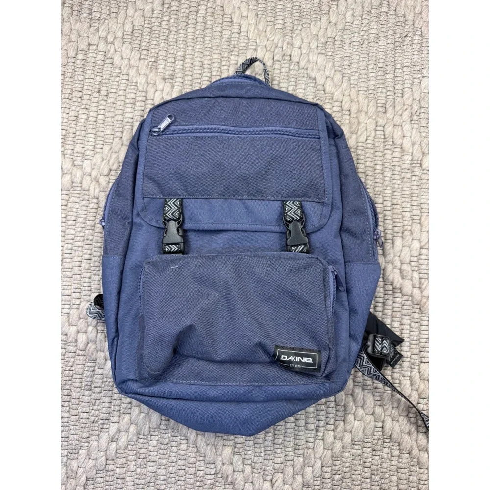 Dakine Backpack Navy Blue One Size Geometric Straps Striped Lining Y2K